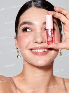 16982916951e358c98a4075e8fccb5e39306e7ccb5 wk sheglam