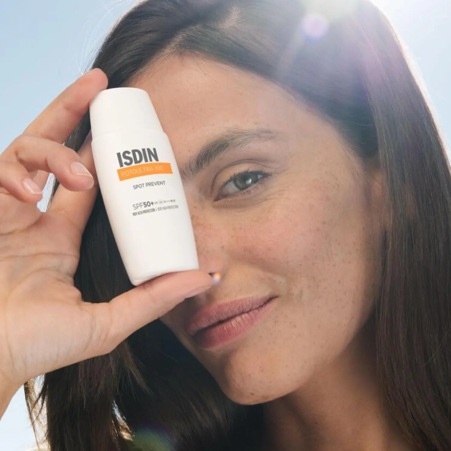 مایع ضد آفتاب اسپات پرونت SPF 50 بی رنگ ایزدین ۵۰ میلیلیتر 4 مایع ضد آفتاب اسپات پرونت SPF 50 بی رنگ ایزدین ۵۰ میلیلیتر
